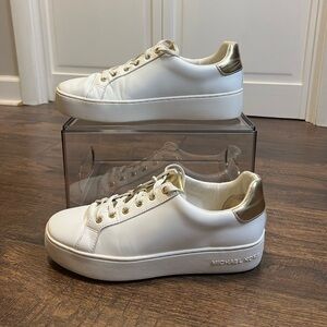 Michael Kors Poppy Metallic Trim Sneakers Size Women’s 8 Color White And Gold